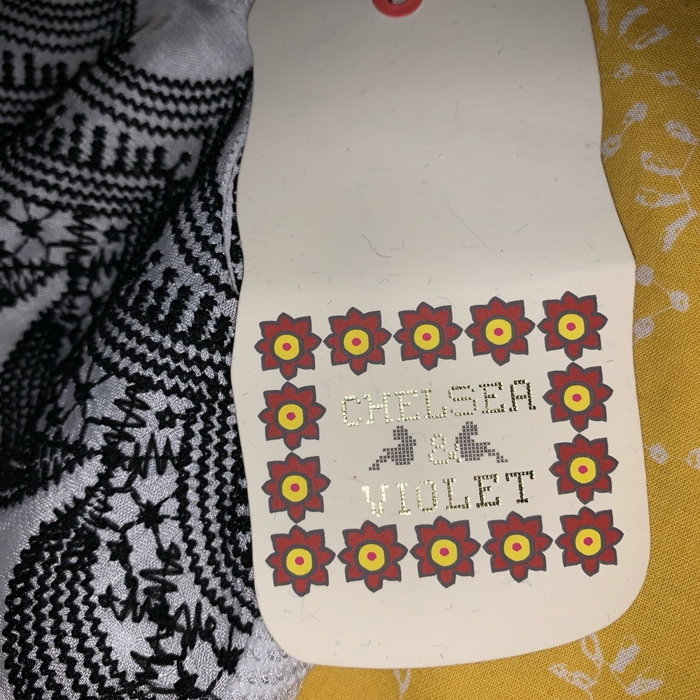 Blouse - Picture 3 of 3